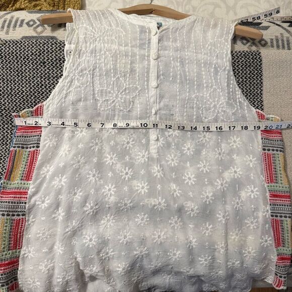 JOHNNY WAS Turia White Tank w/Embroidery Detailing at Side - Picture 9 of 11